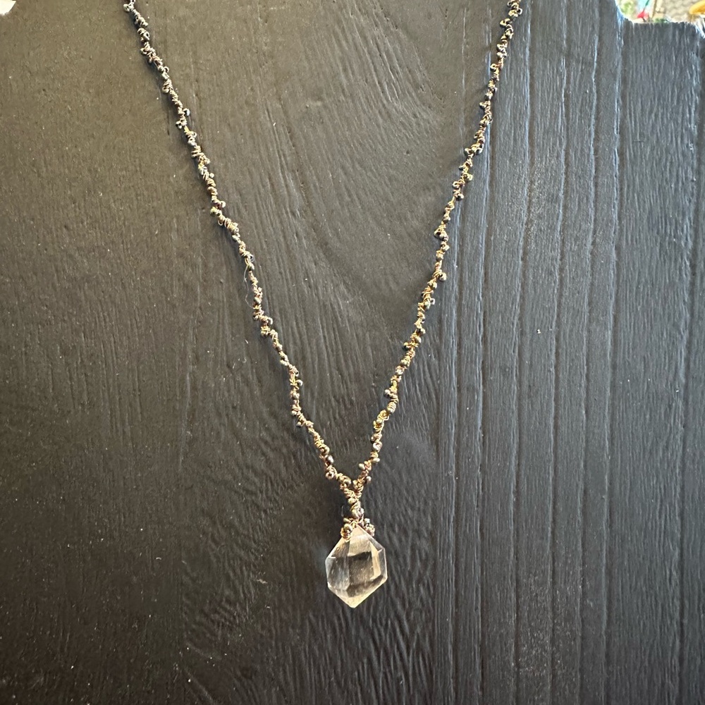 Elegant Crystal Pendant Necklace